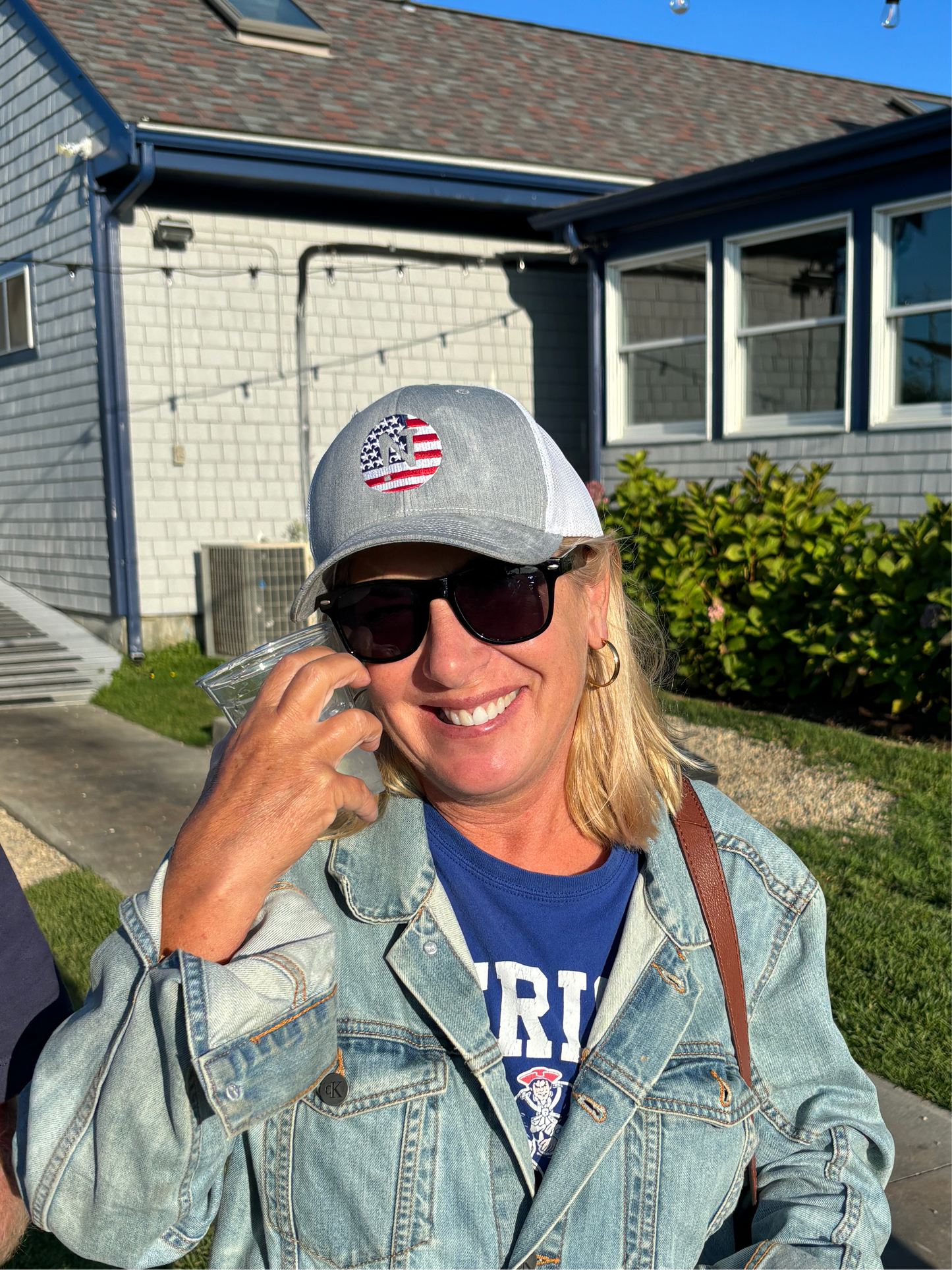 !N US Flag Trucker Cap