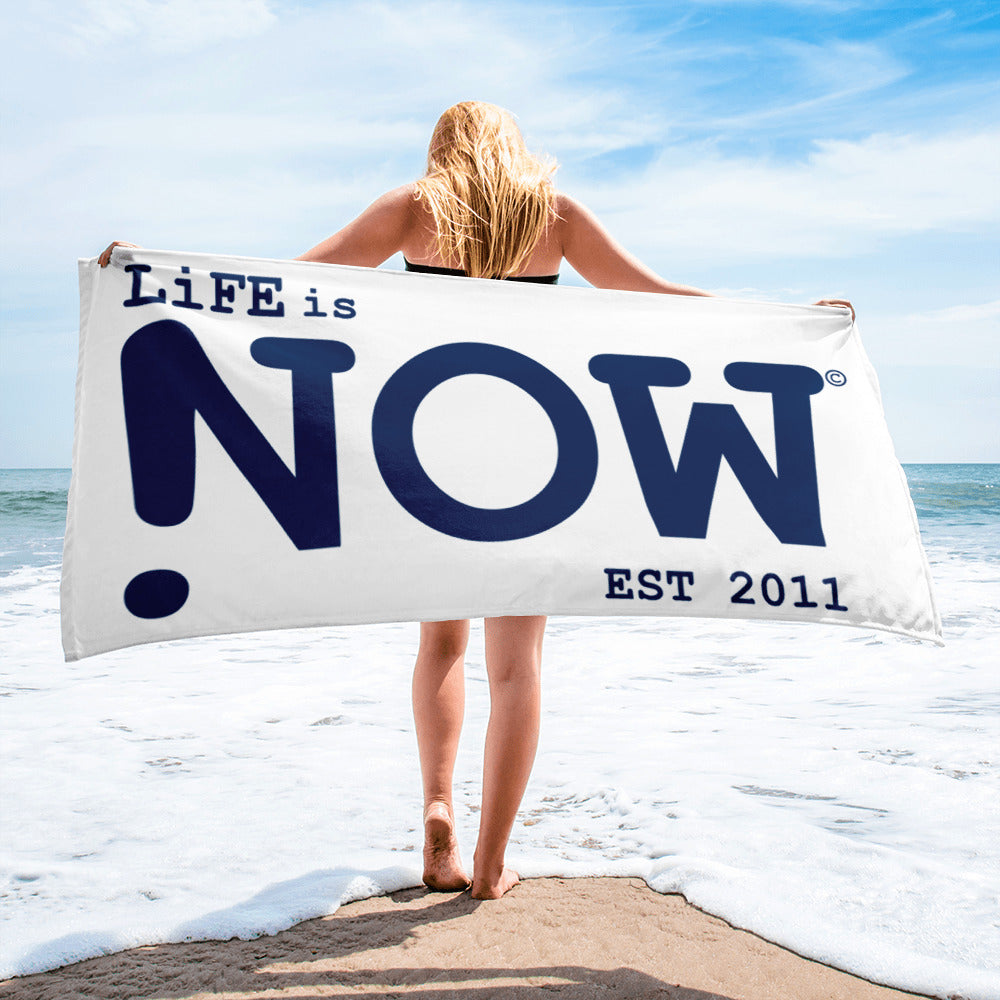 LiFE is NOW Beach Towel