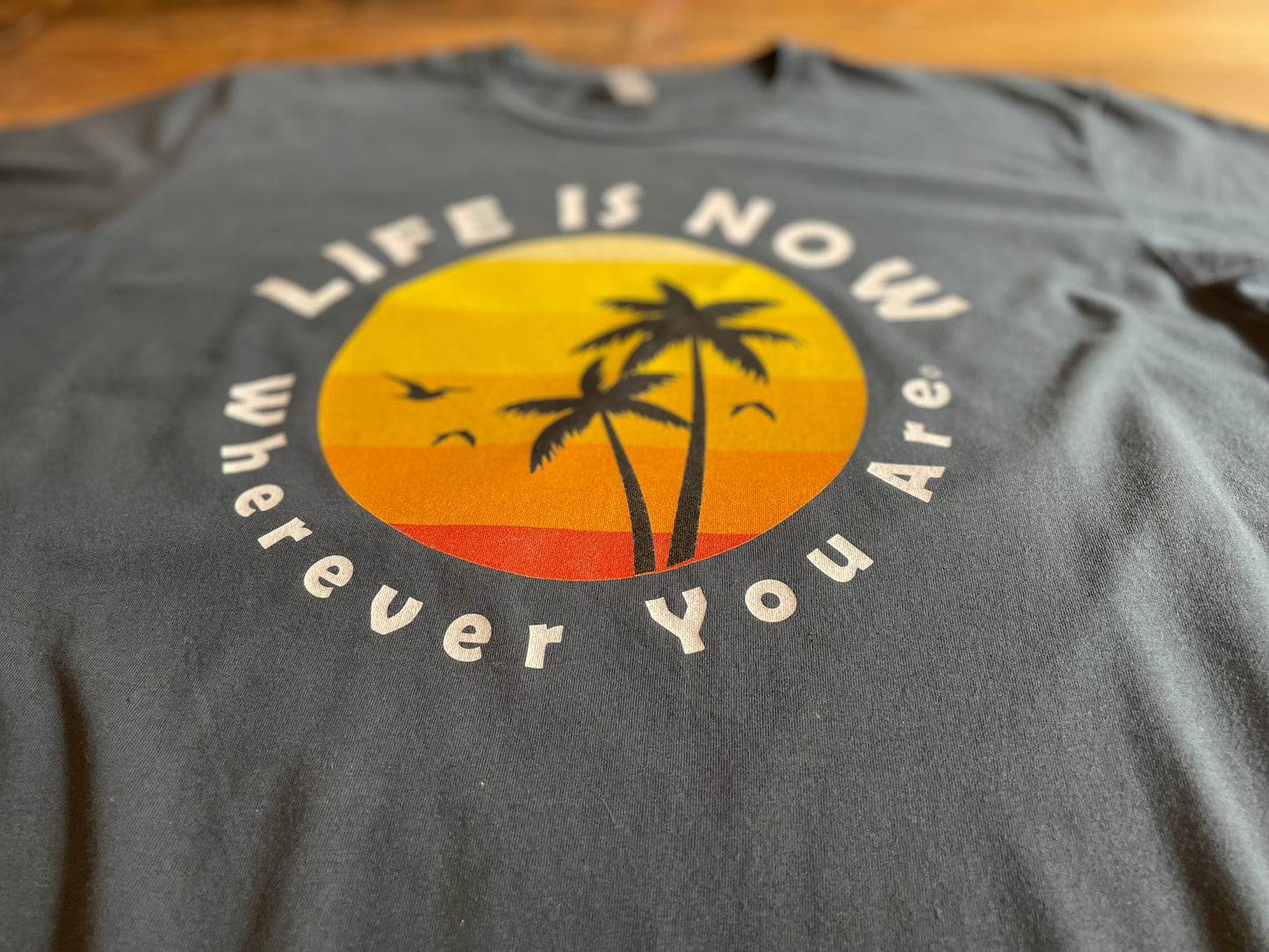 LiFE is NOW...Wherever You Are Palm Short Sleeve T-shirt (men’s light)